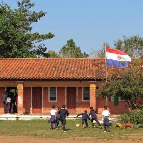 Prohibición del género en el ámbito educativo de Paraguay