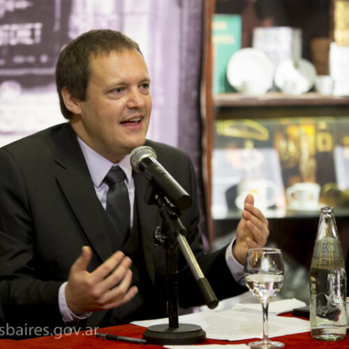 Bergoglio, seu legado e o que vem a seguir: Entrevista com Stefano Fabeni